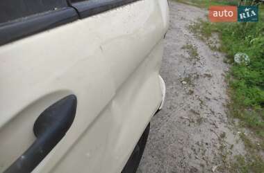 Хэтчбек Mercedes-Benz B-Class 2006 в 