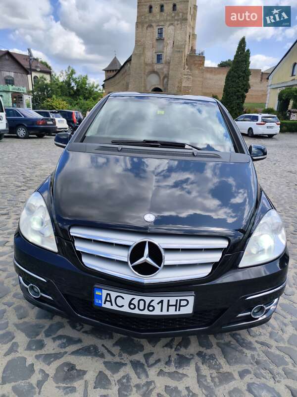 Хэтчбек Mercedes-Benz B-Class 2008 в Луцке фото 2 Хэтчбек Mercedes-Benz B-Class 2008 в Луцке
