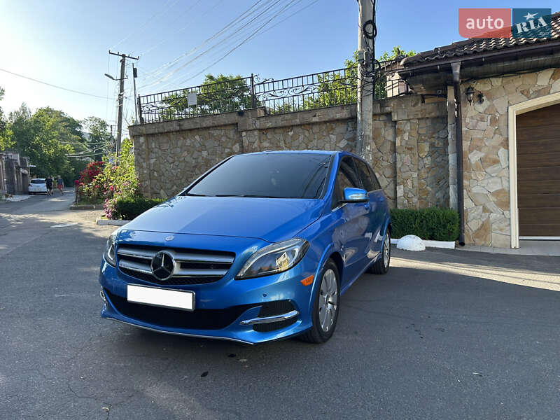 Mercedes-Benz B-Class 2014