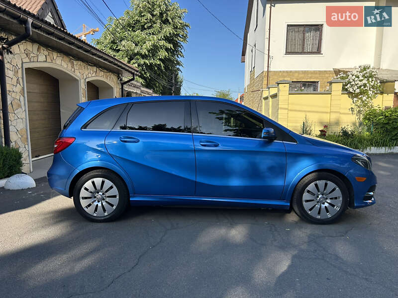 Хетчбек Mercedes-Benz B-Class 2014 в Одесі фото 10 Хетчбек Mercedes-Benz B-Class 2014 в Одесі