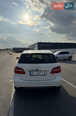 Хэтчбек Mercedes-Benz B-Class 2015 в 