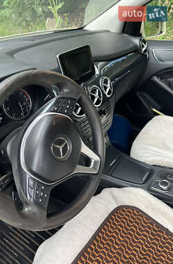 Хэтчбек Mercedes-Benz B-Class 2013 в Черновцах