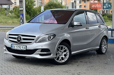 Хэтчбек Mercedes-Benz B-Class 2016 в 