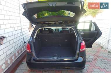 Хэтчбек Mercedes-Benz B-Class 2015 в 