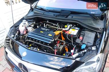 Хэтчбек Mercedes-Benz B-Class 2015 в 