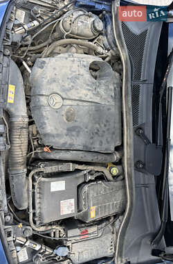 Хэтчбек Mercedes-Benz B-Class 2012 в 