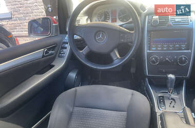 Хетчбек Mercedes-Benz B-Class 2009 в 
