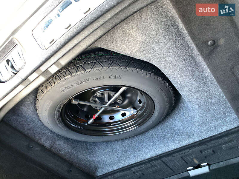 Хетчбек Mercedes-Benz B-Class 2011 в Києві