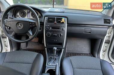 Хэтчбек Mercedes-Benz B-Class 2008 в 