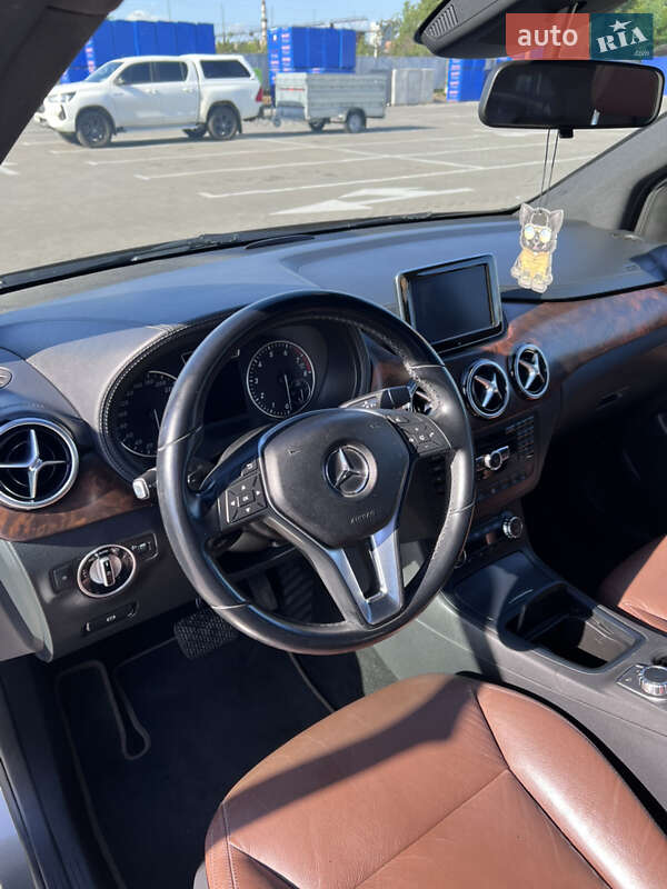 Хэтчбек Mercedes-Benz B-Class 2012 в Белой Церкви