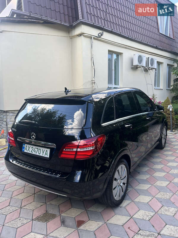 Хэтчбек Mercedes-Benz B-Class 2017 в Харькове