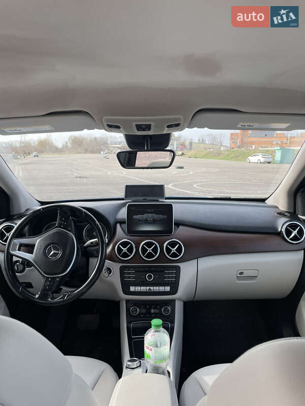 Хетчбек Mercedes-Benz B-Class 2015 в Полтаві фото 21 Хетчбек Mercedes-Benz B-Class 2015 в Полтаві