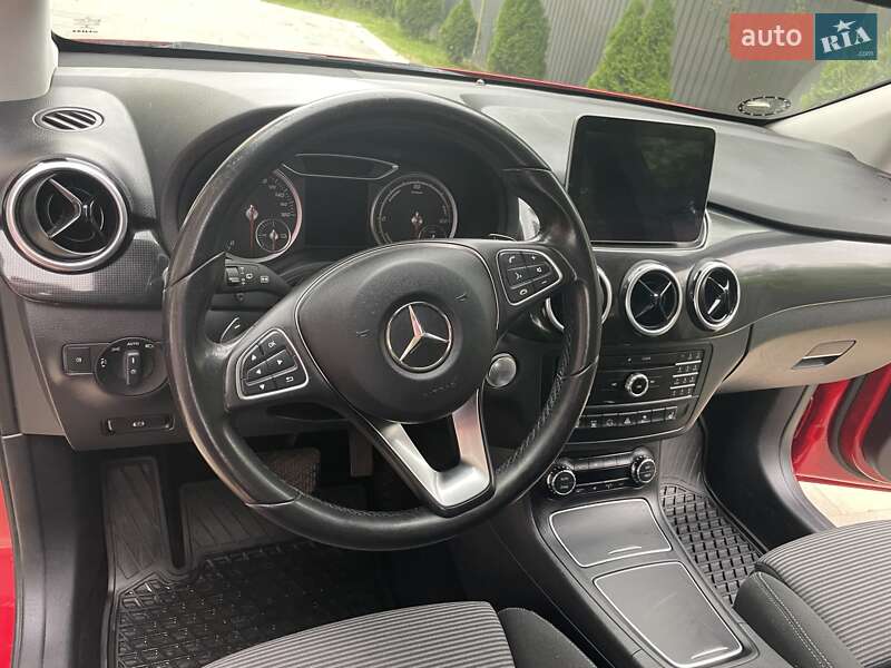 Хэтчбек Mercedes-Benz B-Class 2017 в Ужгороде фото 3 Хэтчбек Mercedes-Benz B-Class 2017 в Ужгороде