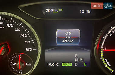 Хэтчбек Mercedes-Benz B-Class 2016 в 