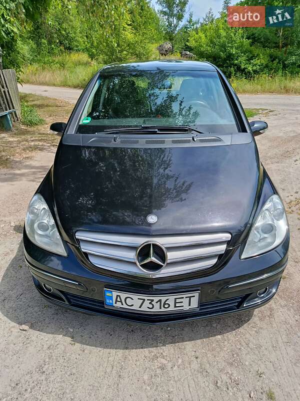 Хэтчбек Mercedes-Benz B-Class 2007 в 