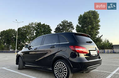 Хэтчбек Mercedes-Benz B-Class 2015 в 