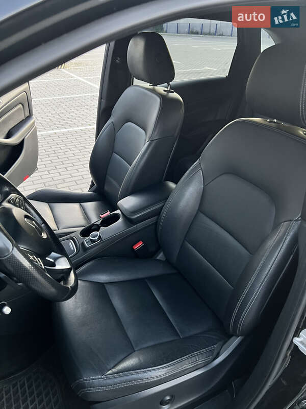 Хетчбек Mercedes-Benz B-Class 2015 в Тернополі