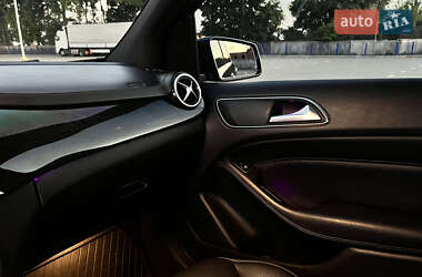 Хэтчбек Mercedes-Benz B-Class 2015 в 