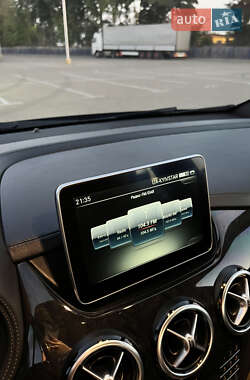 Хэтчбек Mercedes-Benz B-Class 2015 в 