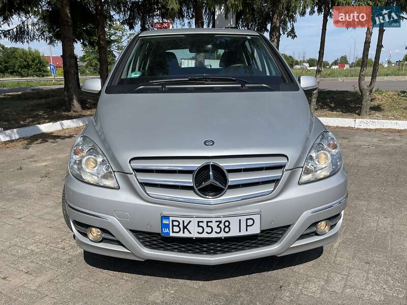 Хэтчбек Mercedes-Benz B-Class 2010 в Киеве