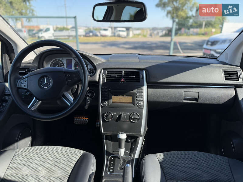 Хетчбек Mercedes-Benz B-Class 2008 в Рівному