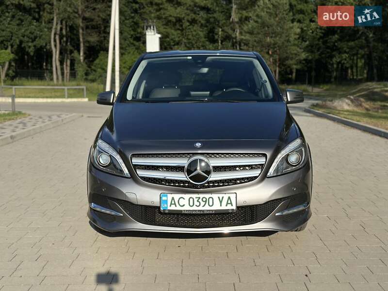 Mercedes-Benz B-Class 2017