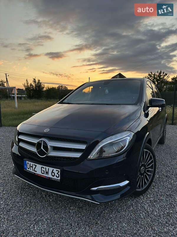 Хэтчбек Mercedes-Benz B-Class 2017 в Миргороде