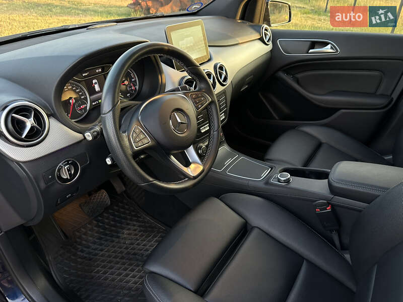 Хэтчбек Mercedes-Benz B-Class 2017 в Миргороде