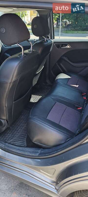Хетчбек Mercedes-Benz B-Class 2015 в Києві