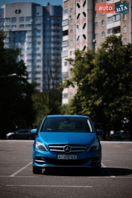 Хэтчбек Mercedes-Benz B-Class 2014 в Броварах