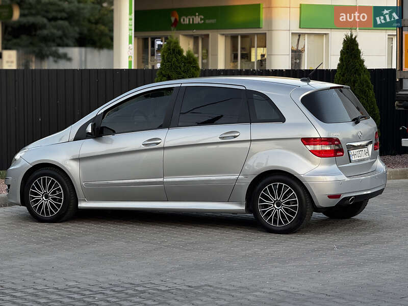Хетчбек Mercedes-Benz B-Class 2010 в Одесі