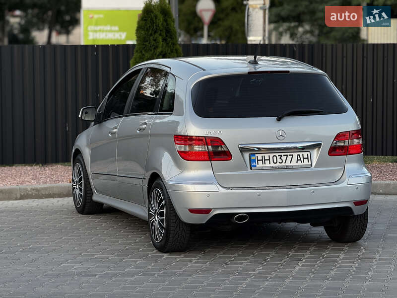 Хетчбек Mercedes-Benz B-Class 2010 в Одесі