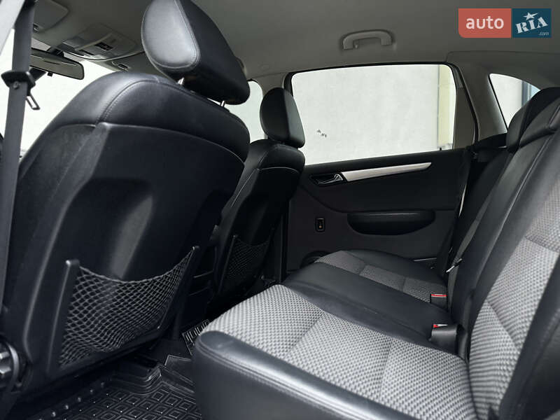 Хетчбек Mercedes-Benz B-Class 2010 в Одесі
