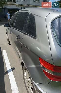 Хэтчбек Mercedes-Benz B-Class 2006 в 