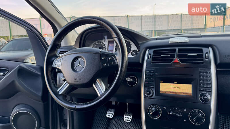 Хэтчбек Mercedes-Benz B-Class 2011 в Ивано-Франковске