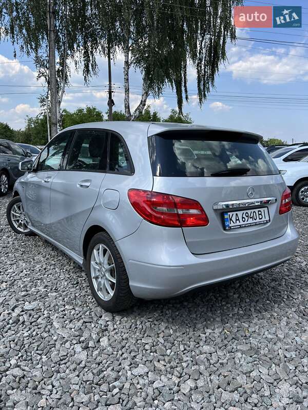 Хэтчбек Mercedes-Benz B-Class 2012 в Смеле