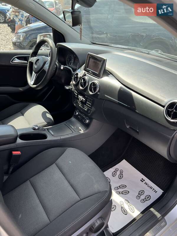 Хэтчбек Mercedes-Benz B-Class 2012 в Смеле