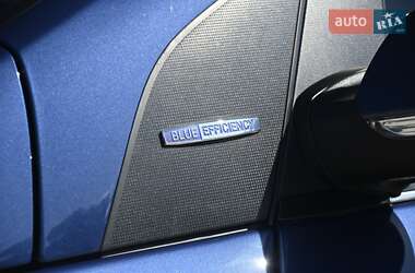 Хэтчбек Mercedes-Benz B-Class 2009 в 