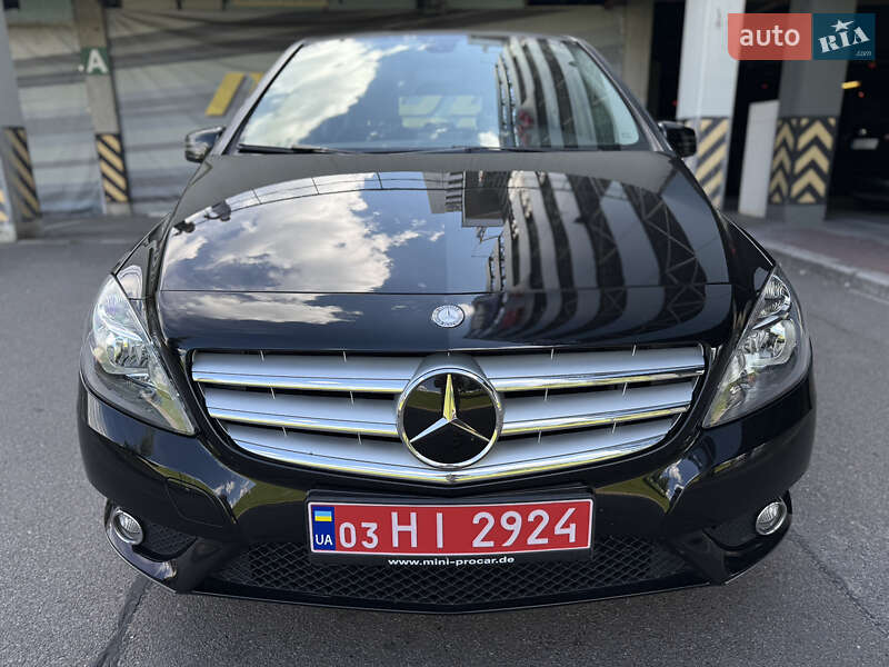 Хэтчбек Mercedes-Benz B-Class 2012 в Киеве
