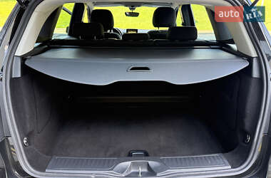 Хэтчбек Mercedes-Benz B-Class 2012 в 