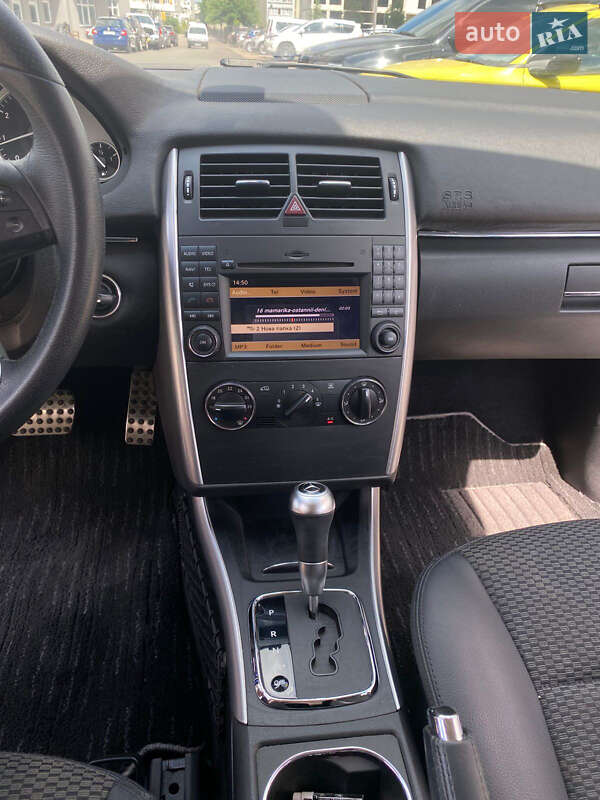 Хэтчбек Mercedes-Benz B-Class 2009 в Броварах