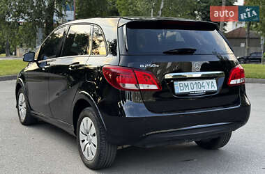 Хэтчбек Mercedes-Benz B-Class 2016 в 