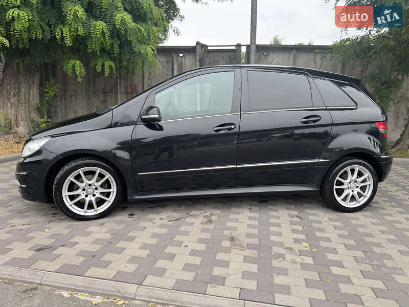 Mercedes-Benz B-Class 2009