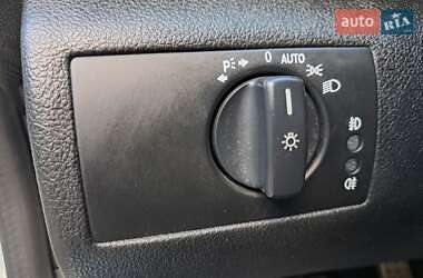 Хэтчбек Mercedes-Benz B-Class 2010 в 