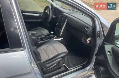 Хэтчбек Mercedes-Benz B-Class 2006 в 