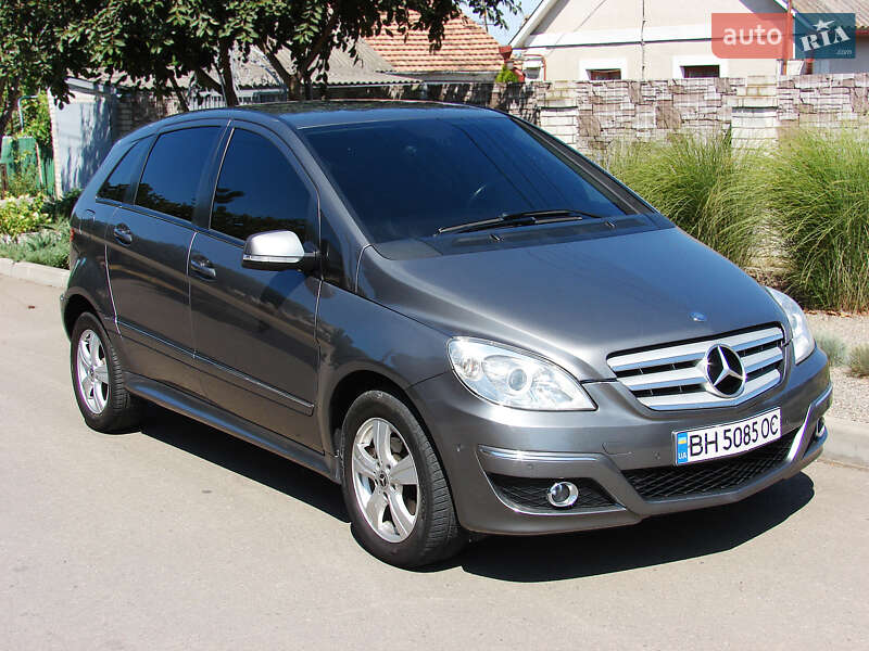 Хэтчбек Mercedes-Benz B-Class 2009 в Одессе