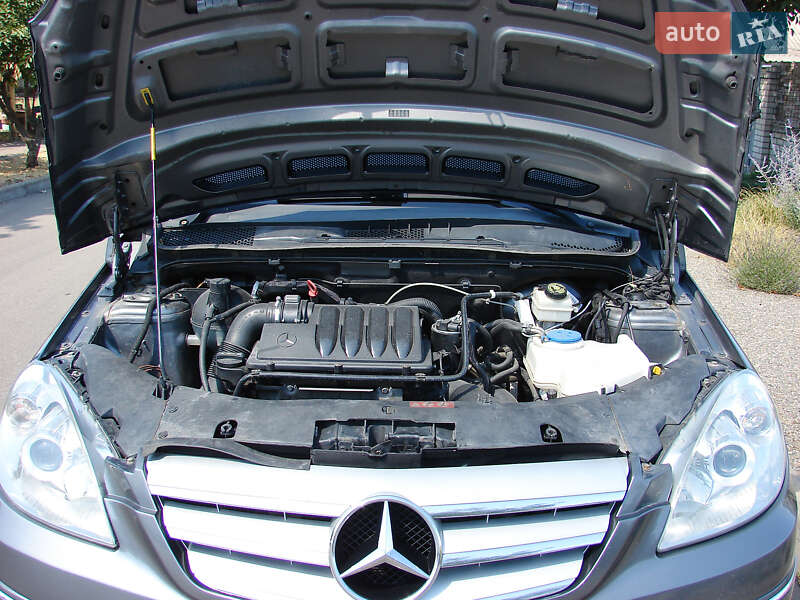 Хэтчбек Mercedes-Benz B-Class 2009 в Одессе