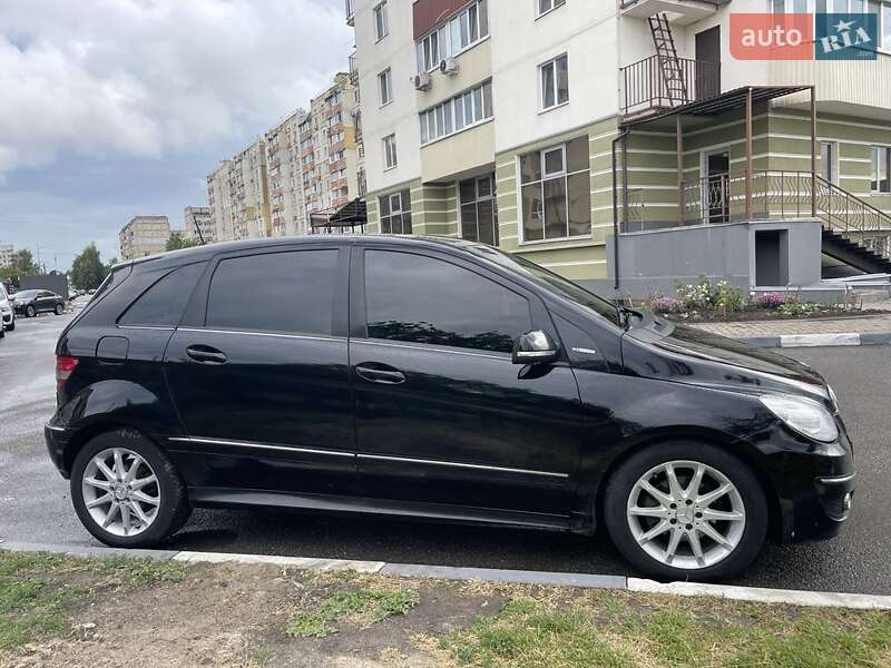 Хэтчбек Mercedes-Benz B-Class 2009 в Харькове