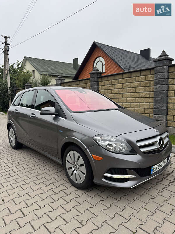 Хэтчбек Mercedes-Benz B-Class 2017 в Ровно