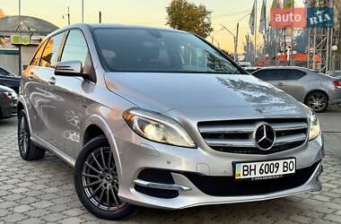 Хетчбек Mercedes-Benz B-Class 2017 в Одесі